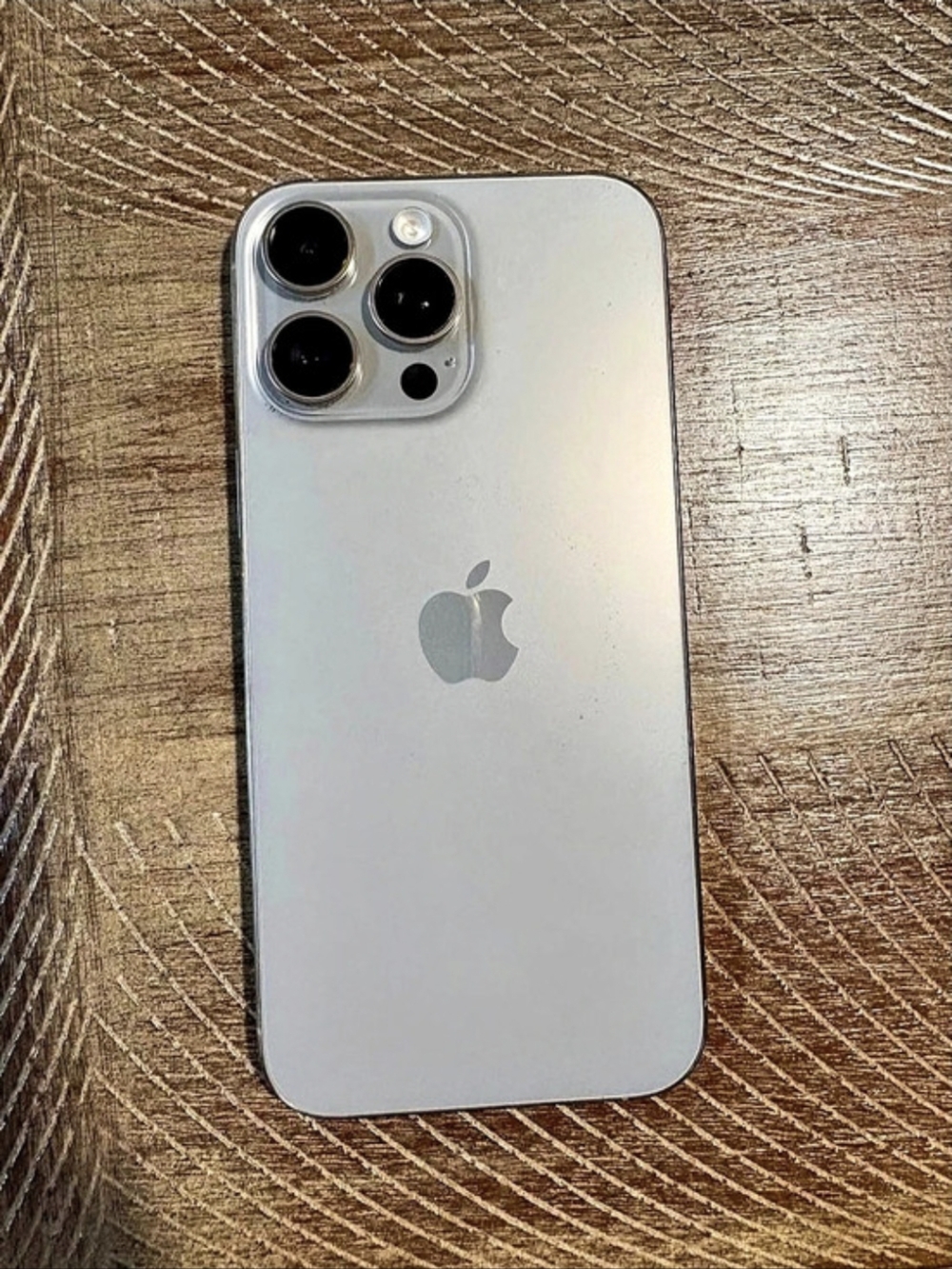 iPhone 16 Pro Max Unlocked